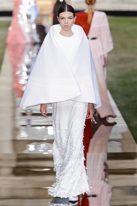 abiti givenchy 2018 sposa|The Givenchy SS18 show .